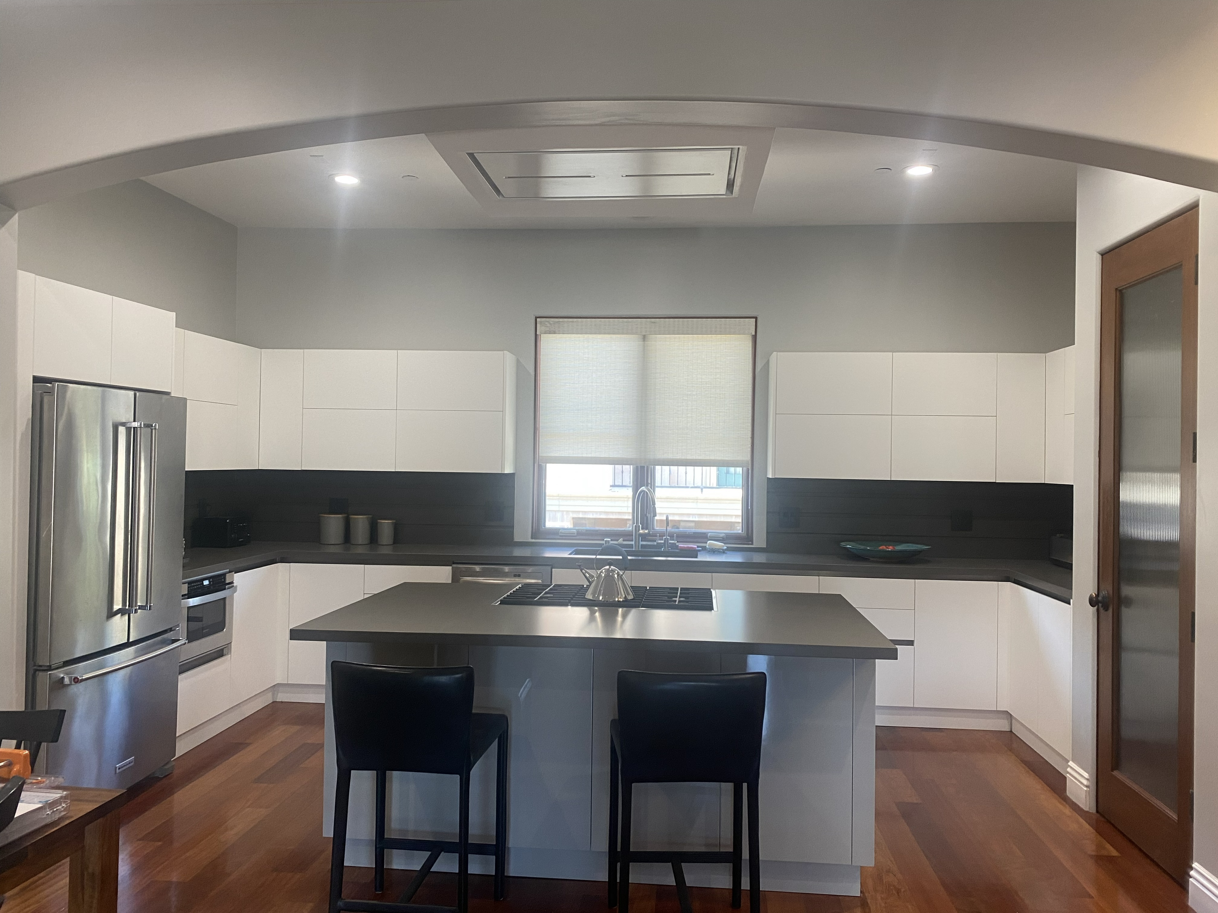 Palos Verdes Modern Custom Cabinetry by Luna Cabinets