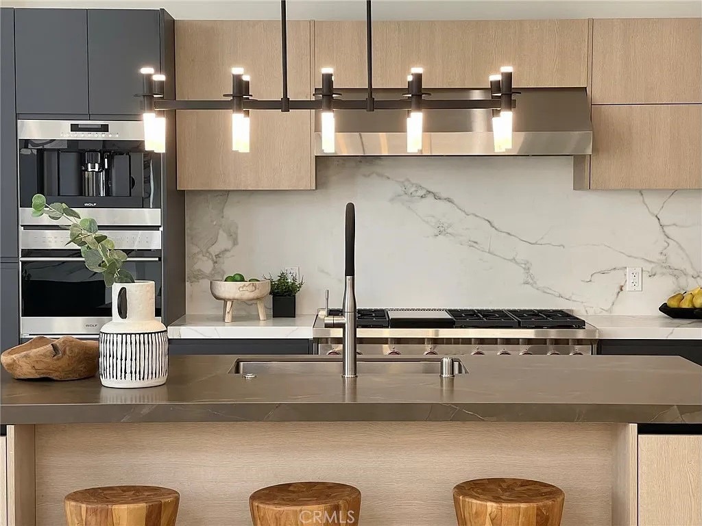 Corona del Mar Modern Custom Cabinetry custom cabinetry detail 3