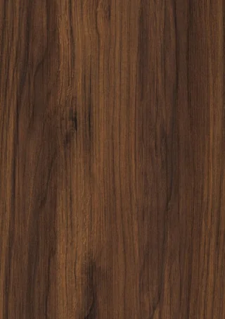 Brown Warmia Walnut door finish close-up